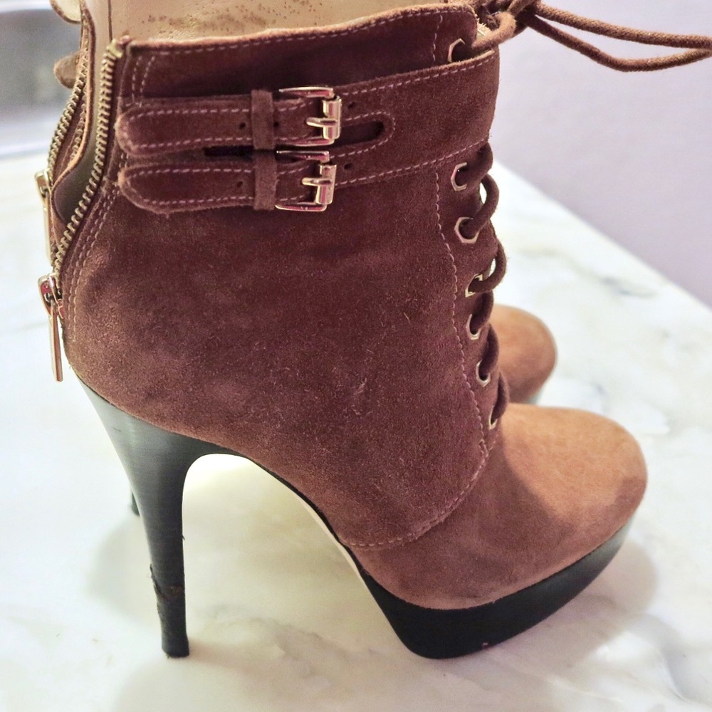 Michael kors half booth